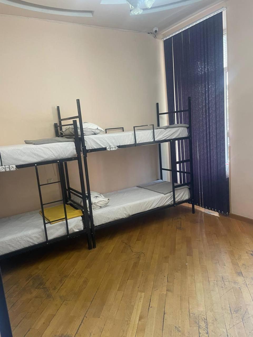 Olympic Hostel Yerevan Bagian luar foto